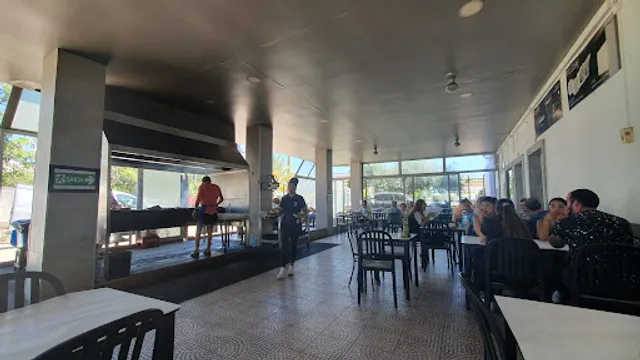 Restaurante Três Palmeiras
