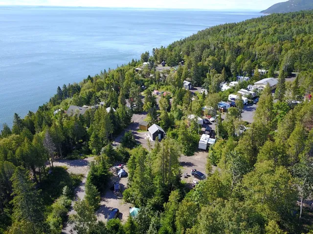 Camping Falaise Sur Mer