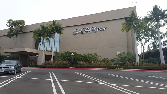 Saks Fifth Avenue