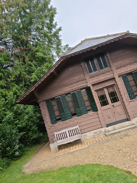 Gazelle House cake shop