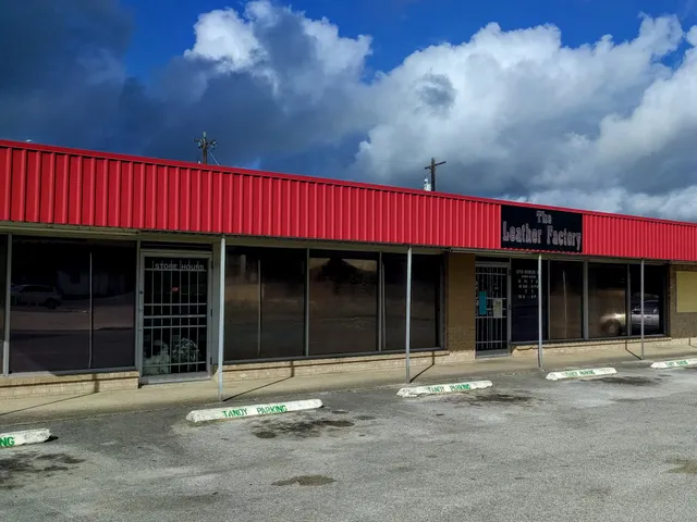 Tandy Leather San Antonio - 14