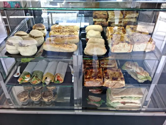 Simple "vendemos sabores"