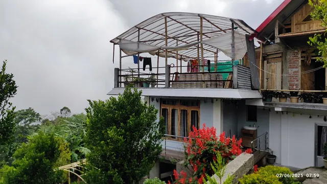 Tulsi Kanchan View Homestay (Hillstop)