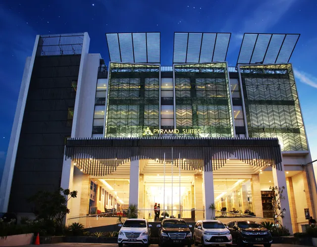 Pyramid Suites Hotel Banjarmasin