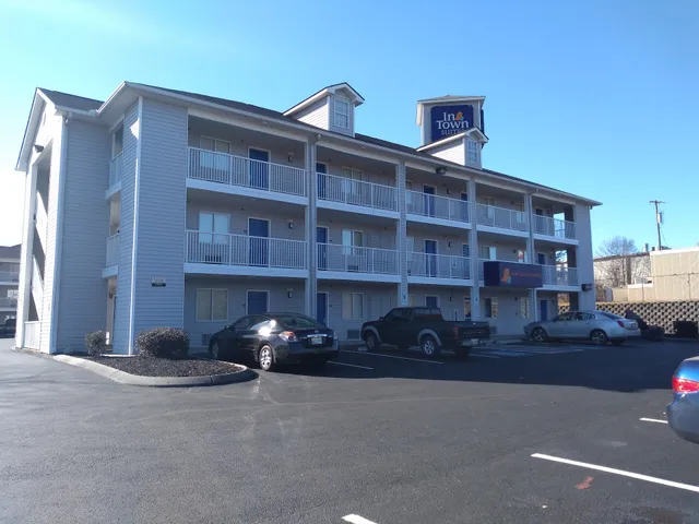 InTown Suites Extended Stay Nashville TN - Murfreesboro Pike