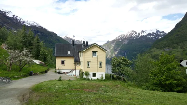 Lunheim i Geiranger