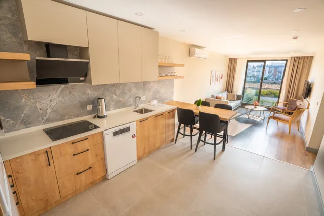 Marine Homes Lara Hotel & Suites