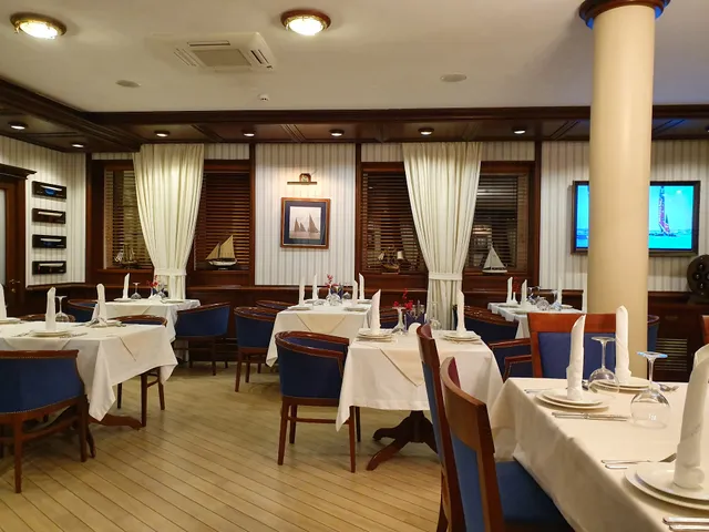 Kayut Kompaniya Sem' Futov