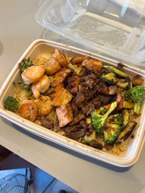 Surfin Aloha : Hawaiian Style Food