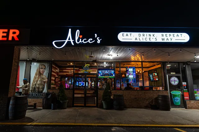 Alice's Eat Drink & Repeat