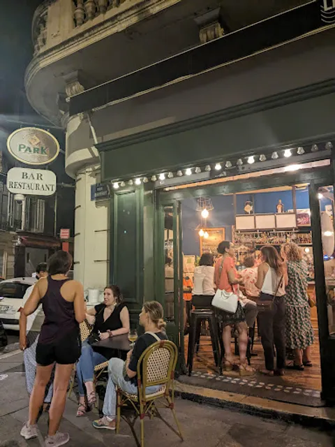 Le Parpaing qui flotte