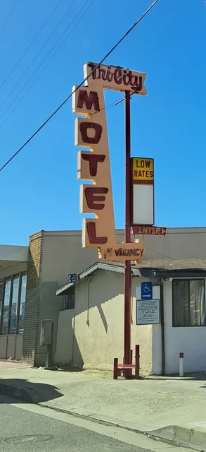 Tri-City Motel