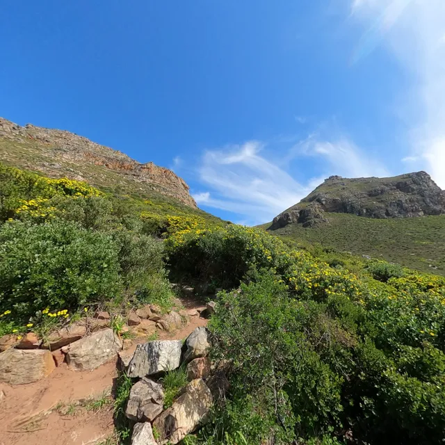 Pecks Valley Hiking Trail