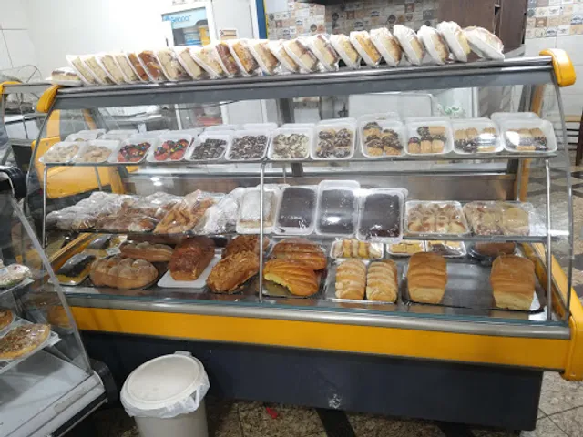 Panificadora e Confeitaria Real Martinez