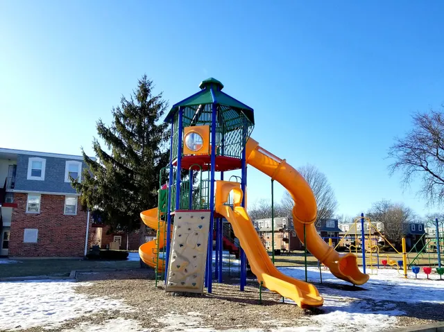 Meadowdale Apartments