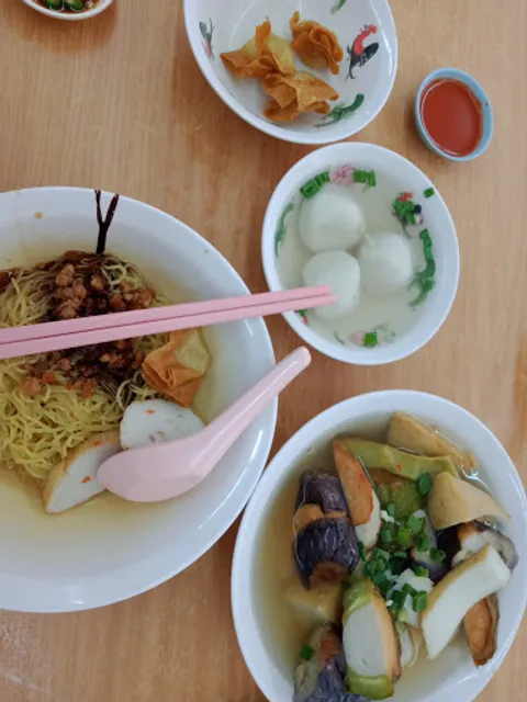 Kien Wah Fishball Noodle (HQ)