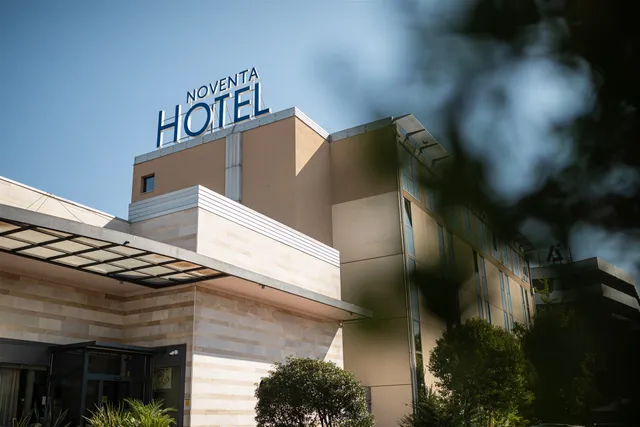 Noventa Hotel