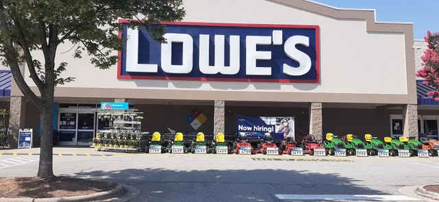 Lowe's Outlet Store