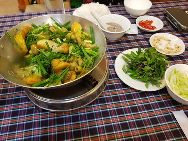 Nhà Hàng Chả Cá Anh Vũ