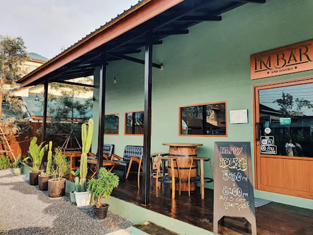 I'm Bar Bistro By Top The Chef