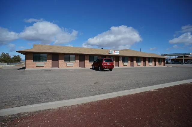 Sleep E Motel