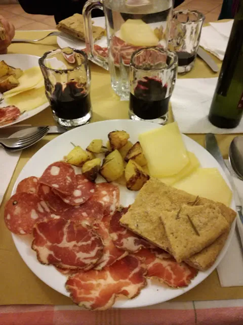 Bar e B&B “Il Leone dell’Appennino” di Vannozzi Roberto