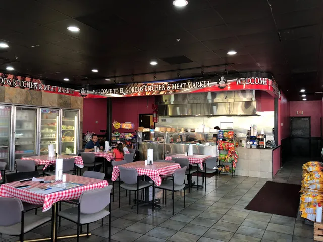 El Gordo Meat Market / Taqueria