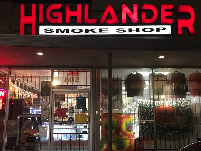Highlander Smoke & Head Shop ( All Geekbars,Off-Stamp & Fogers in Stock!!)