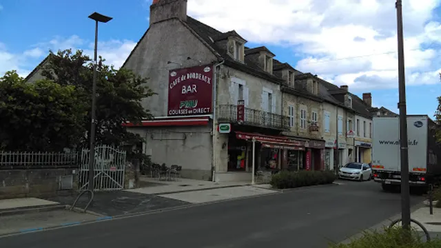 CAFÉ ☕️ DE BORDEAUX BAR,PMU.