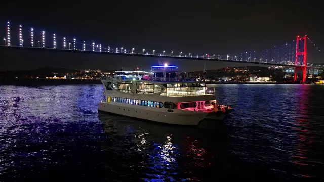 Private Bosphorus Dinner Cruise Istanbul