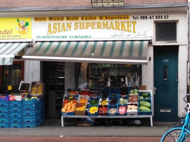 Asian Food Store - “Toko” (specialized Indian/Pakistan)