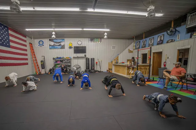 Crossville Jiu Jitsu & Thai Boxing