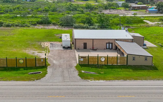 Copano Bay Fishing Lodge