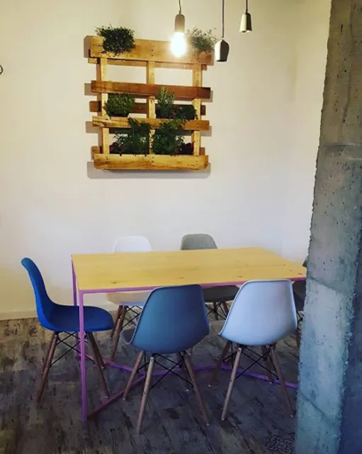 ISOLA MOZZARELLA BAR