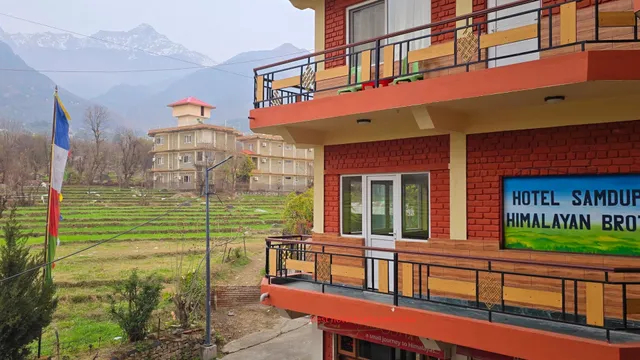 Hotel Samdupling Himalayan Brothers - Hotel in Dharamshala