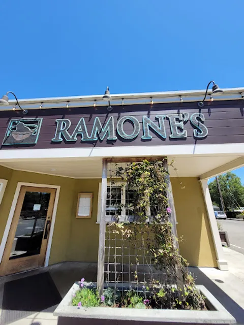 Ramone's Bakery & Cafe