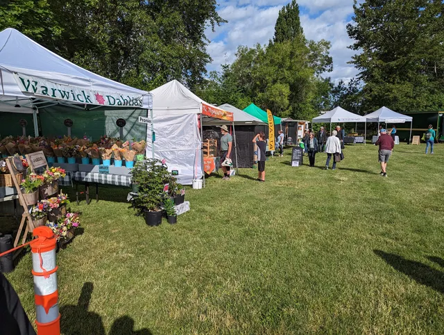Comox Valley Farmers' Market (Saturday)