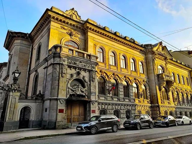 Genrich Gilse van der Pals Mansion