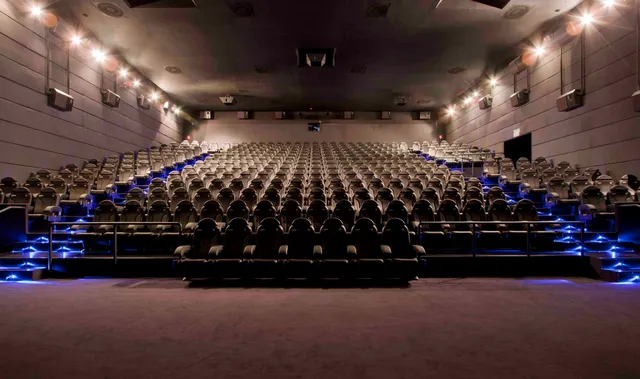 CINESA MÉNDEZ ÁLVARO - ISENSE