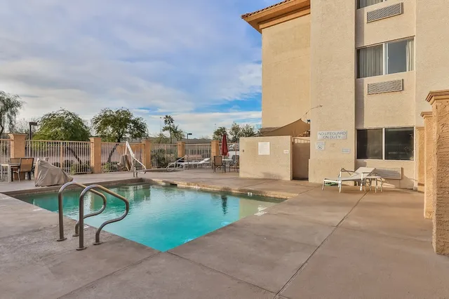 Wingate by Wyndham Chandler