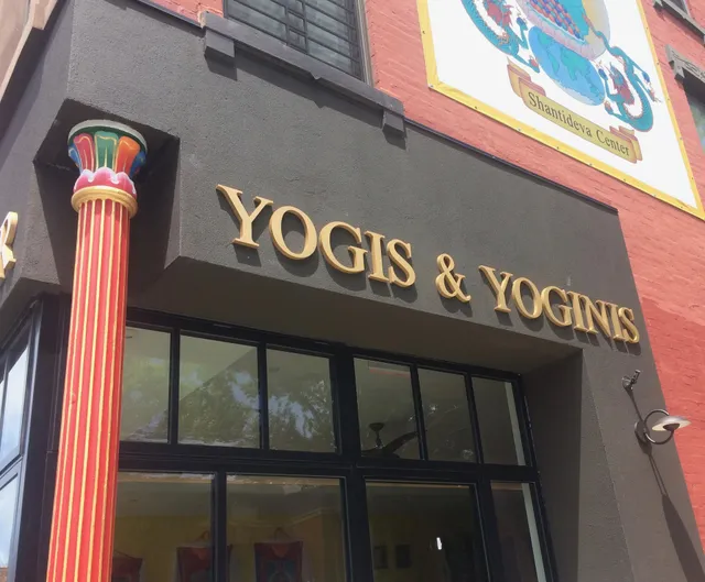 Yogis & Yoginis