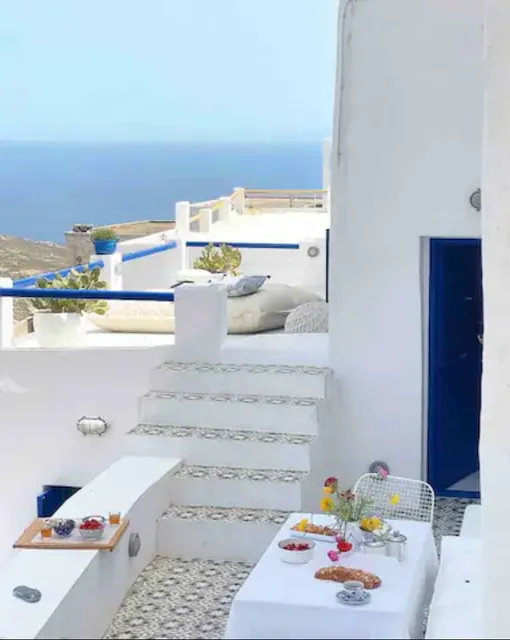 Serifos White