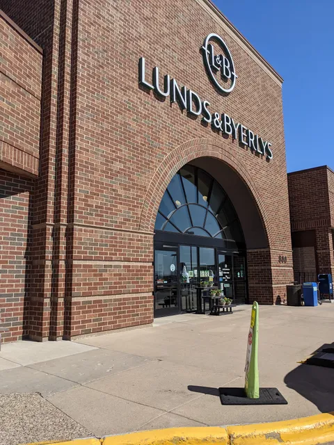 Lunds & Byerlys Wines & Spirits - Chanhassen