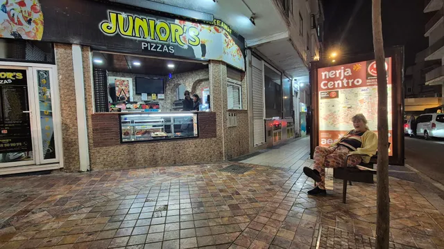 Junior's Pizza