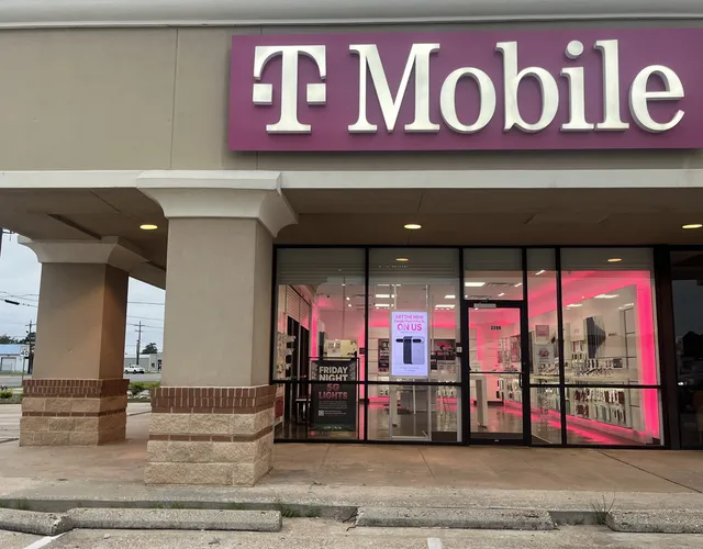 T-Mobile Authorized Retailer