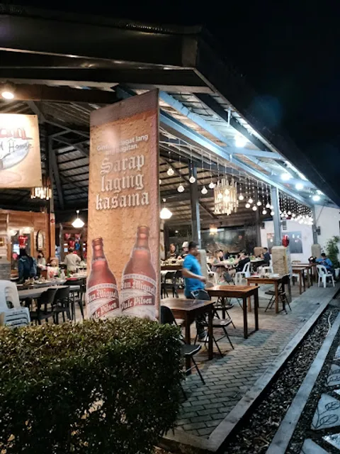 Hunasan Seafood House