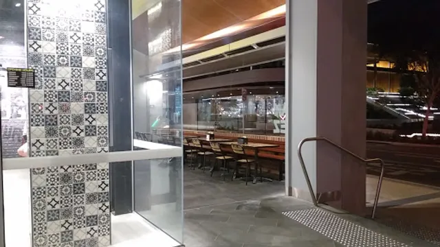 Guzman y Gomez - Toowoomba Central