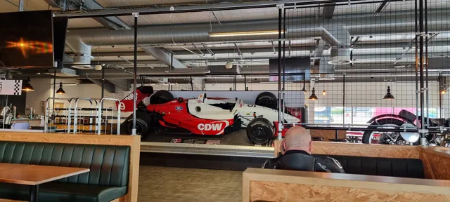 Garage 39 Café Restaurant