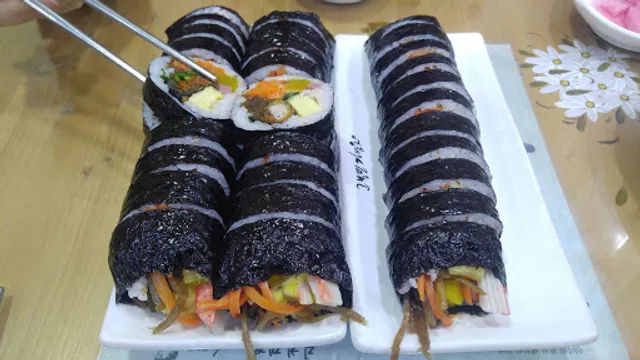고봉민김밥인 여서점