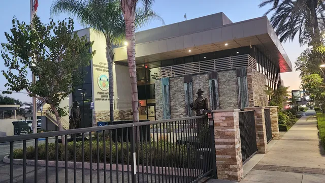 Hawaiian Gardens Library